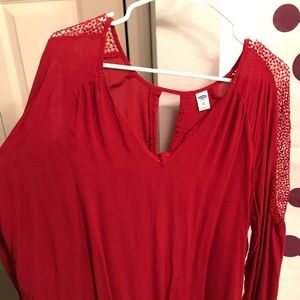 Old Navy long sleeved shirt